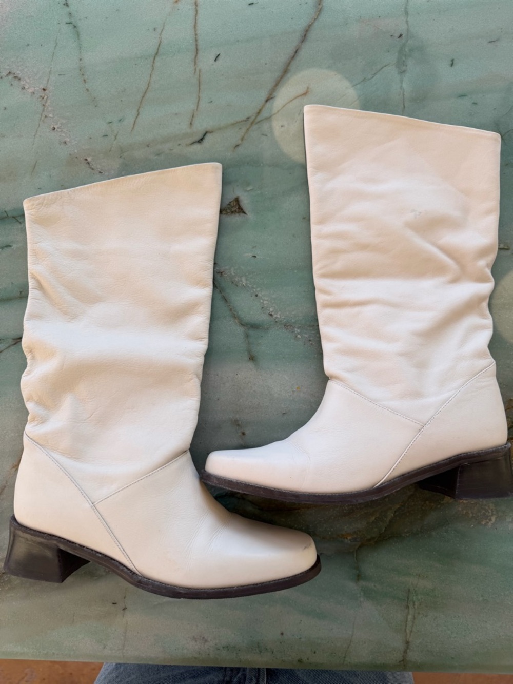 Vintage Amanda smith White Mid-Calf Leather Women's Boots